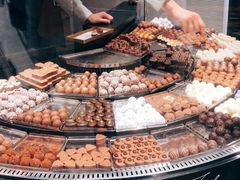 -Laderach 莱德拉(上海环贸iapm店)