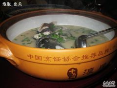 一大锅子鱼头汤-旭龙鱼头王(航华店)