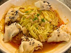 -王慧洁开口虾水饺·地道东北菜(银泰城店)