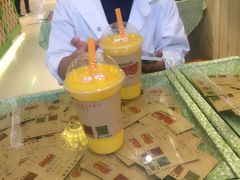 -澳门街美食城(世界城光谷步行街店)