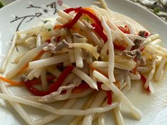 芦苇根炒肉丝-梦缘水乡·湖景餐厅