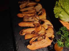 -菌自由丨野生菌火锅特色庭院餐厅(丽江古城店)