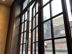 -星巴克臻选(上海今潮8弄店)