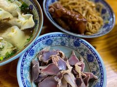 -无名氏宵夜小摊(祝家三姐妹馄饨店)