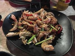 -沪小胖小龙虾(淮海中路旗舰店)