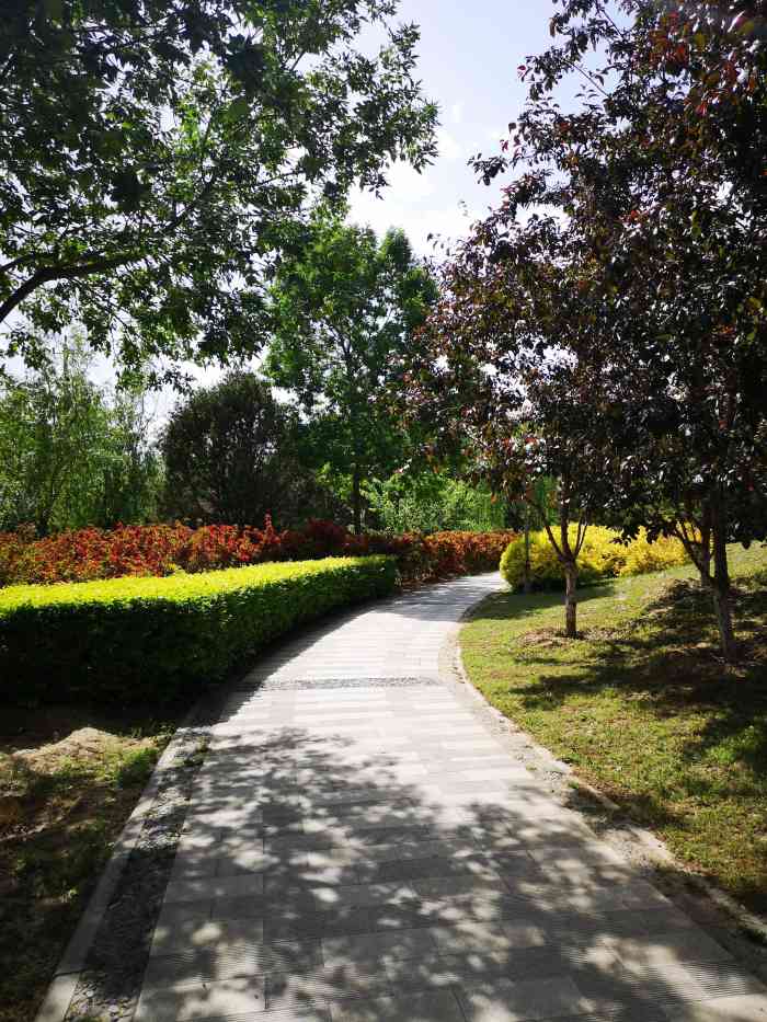 石榴庄城市休闲公园-"上周末逛过的公园,就在石榴庄公园对岸.上.