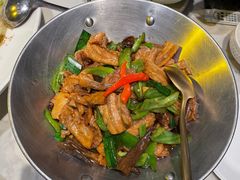 -渔语鱼酸菜鱼新川菜(来福士店)