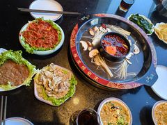 -三江两海老火锅(北京首店)
