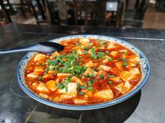 -乐山食古香跷脚牛肉