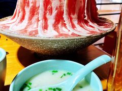 -洪氏嗨捞·广东猪肚鸡·椰子鸡火锅(西咸万象城店)