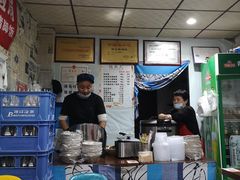 大堂-陆长玖古法猪脚饭(玄风桥店)