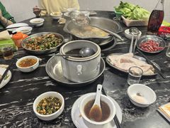 -牛一煲美食(江高店)