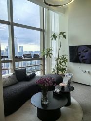 -JNK皮肤管理中心