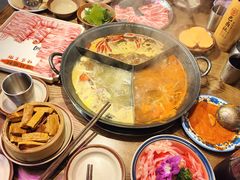 -巴卤社老火锅(财富店)