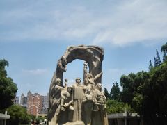 -上海市龙华烈士陵园