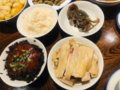 梅干菜扣肉-咸亨酒店•非遗绍兴菜•中华老字号(堂吃餐厅)