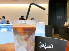 燕麦奶拿铁-Seesaw Coffee(上海尚悦湾店)