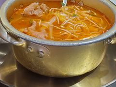 泡菜肥牛汤-本炙炭烤·蒲烧活鳗料理店(金沙洲店)