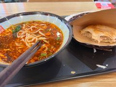 -秦晋味道脆皮肉夹馍(民族园店)