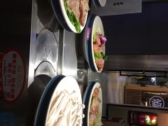 -钱小主·自助回旋烤肉火锅餐厅(东方新天地店)