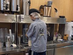 -霸王茶姬(南强街店)