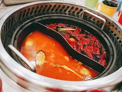 鸳鸯锅-钢管厂五区小郡肝串串香火锅(人民广场店)