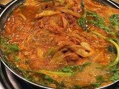 土豆排骨火锅-喇喇排骨火锅·传统韩式脊骨汤(望京西园总店)