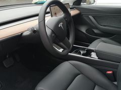 -TESLA 特斯拉(上海太古汇体验店)