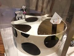 牛乳蛋糕-爱上花开·蛋糕·安佳动物奶油轻奢私人定制(凯德店)