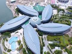 -上海滴水湖皇冠假日酒店