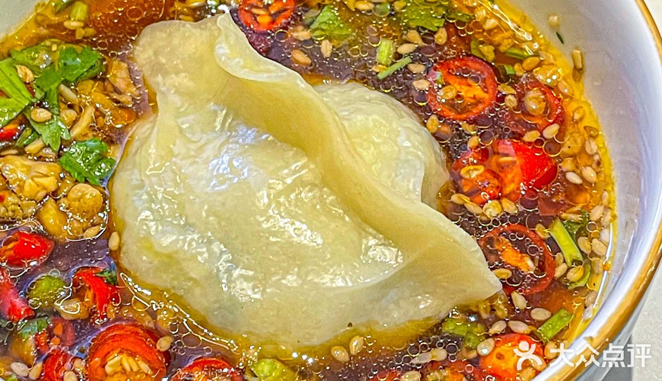 只摆虾蟹贝鱼🦀️不做牛羊肉的才叫海鲜自助吧❗️真的吃回本了