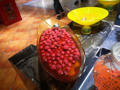 冰糖杨梅-豪食国际美食自助(裕华路店)
