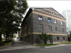 -上海市第八中学