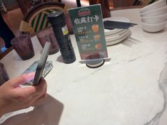 -鹅冠港式茶餐厅(来福士店)