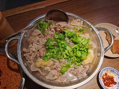 -肖四女乐山跷脚牛肉(世博源店)