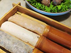 -尚尚仙·酸汤猪手·猪肚鸡火锅(华联万柳购物中心店)