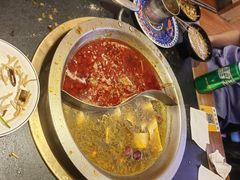 -沸炉重庆老火锅(军事博物馆店)