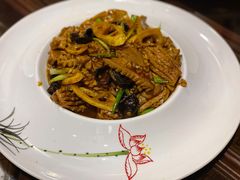 -齐鲁酒店