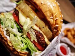 -The Habit Burger Grill 哈比特汉堡(复兴soho店)