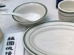-维园悦谱·海派家常菜(乌鲁木齐南路店)