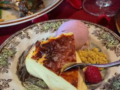 -BROWNSTONE布朗石西班牙餐厅(富城店)