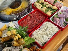 -碟滋味牛肉串串香火锅(田盛街店)