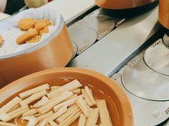-龍歌自助小火锅(市南金茂湾店)