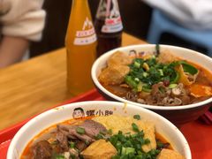 -螺小胖柳州螺蛳粉(钟楼总店)