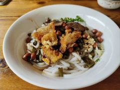 桂林凉拌米粉-牛八宝桂林米粉(八里庄店)