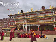 -色达喇荣五明佛学院