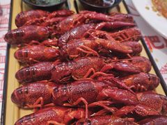 -肥肥虾庄·金牌油焖大虾(汉口城市广场店)