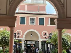 -佛罗伦萨小镇广佛名品奥特莱斯(疏港路店)