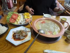 -民食香·腊排骨野生菌美食(木府店)