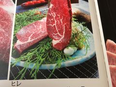 菲力-山川小町·极番烧肉(新地假日广场店)